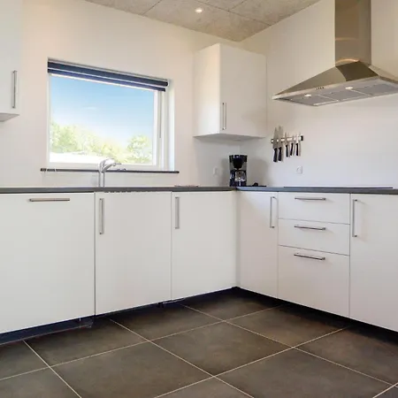 Four-bedroom In Haderslev Store Anslet