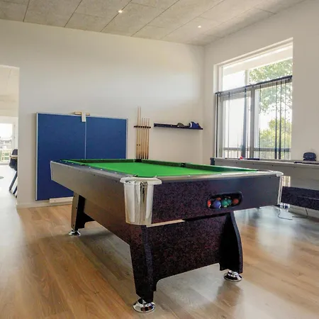 Four-bedroom In Haderslev *