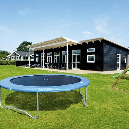Four-bedroom In Haderslev * Store Anslet